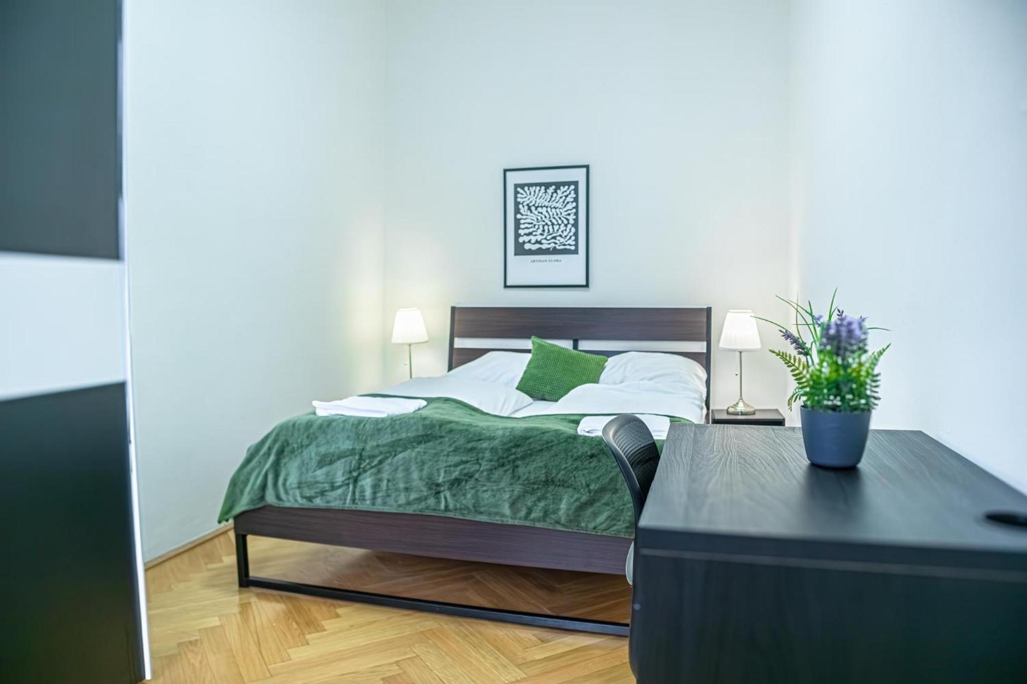 Comfortable 2Br Apt.-Near Wiener Stadthalle Exterior foto
